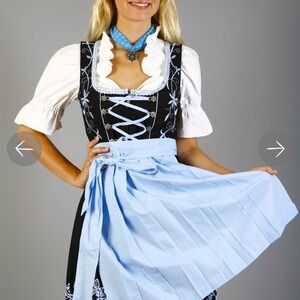 Authentic German Dirndl dress for Oktoberfest or Halloween